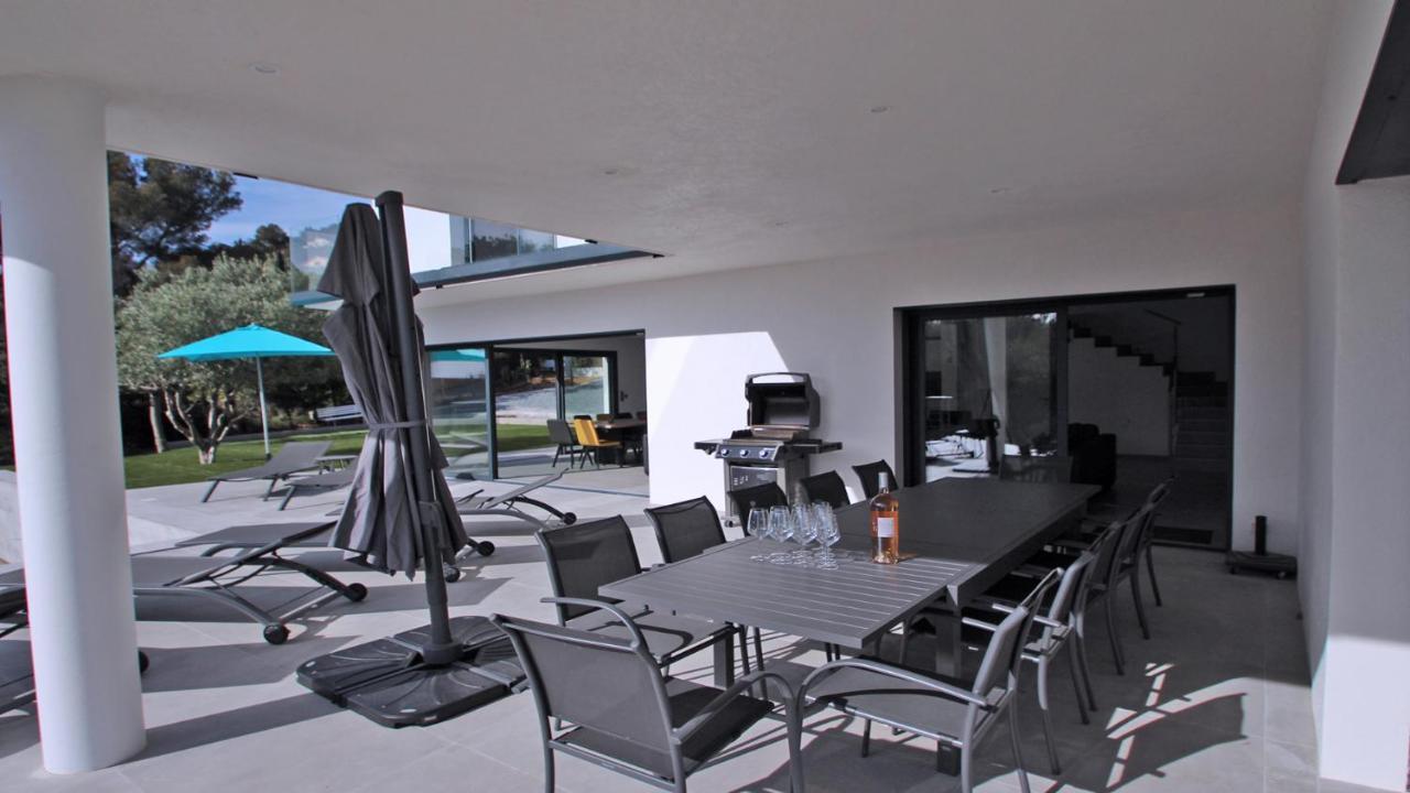Villa Chantoiseau เลอิสซ็องเบรอ ภายนอก รูปภาพ